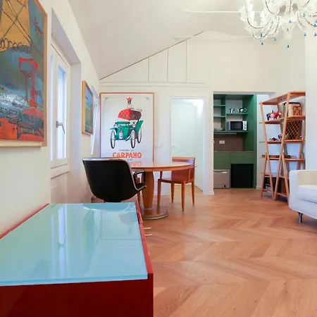 Design Nel Quadrilatero Della Moda Apartmán